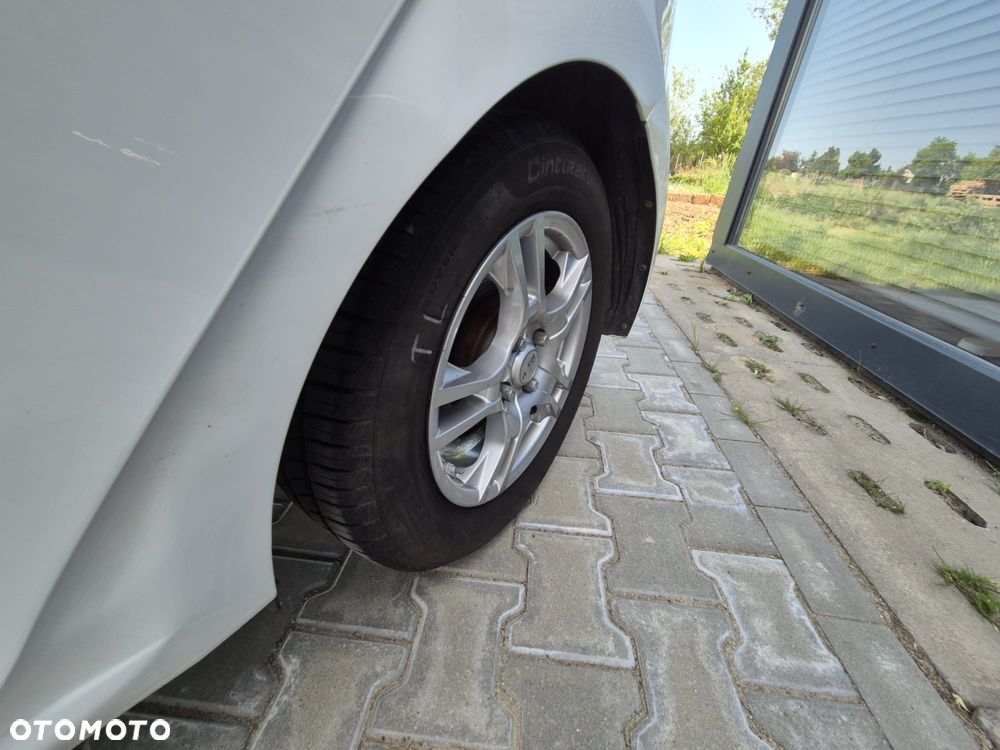 Hyundai i20 1.2 Comfort - 22