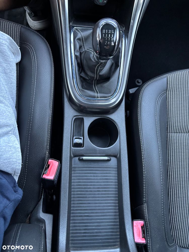 Opel Astra 1.7 CDTI - 24