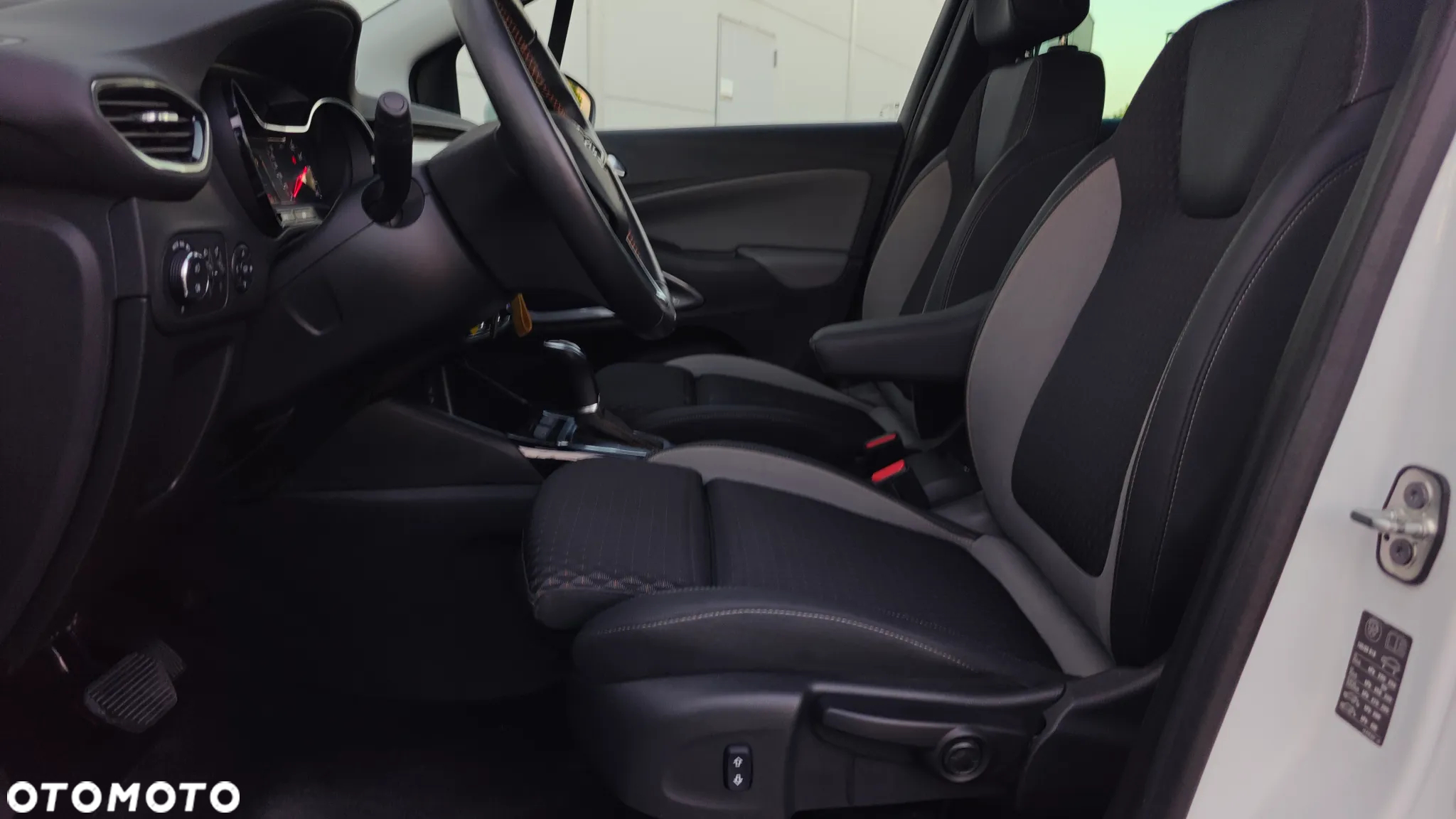 Opel Crossland X 1.2 Start/Stop Automatik Innovation - 32