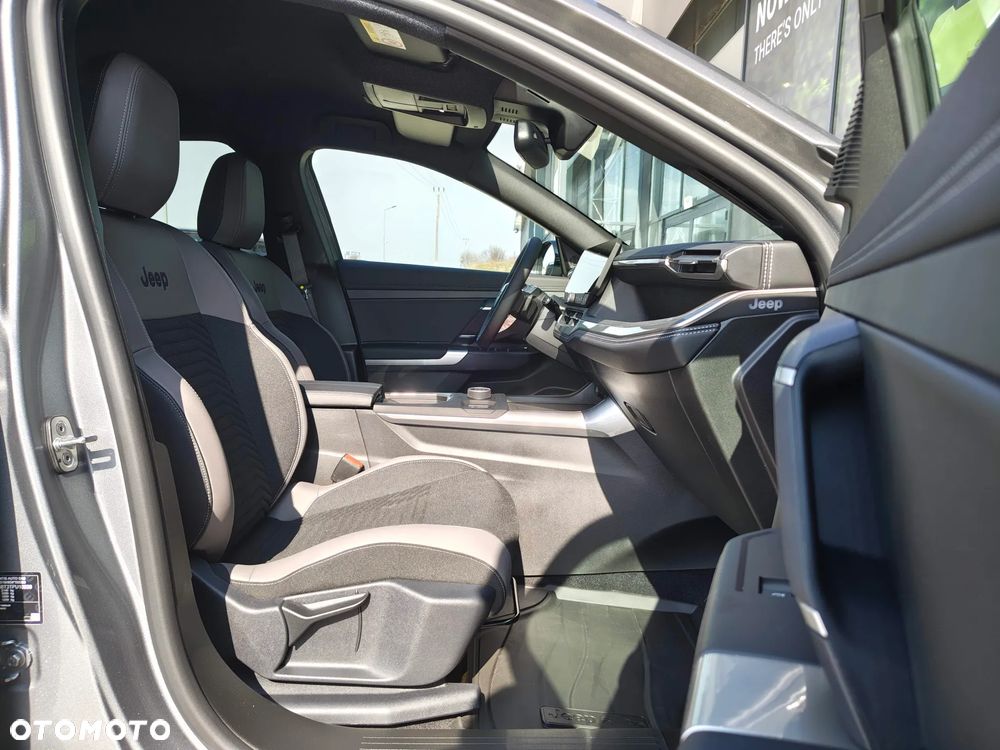 Jeep Compass ver-1-2-t3-mhev-first-edition-fwd-dct - 11