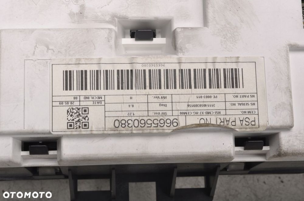 CITROEN C5 III X7 2.0 16V BENZYNA LICZNIK ZEGARY - 7