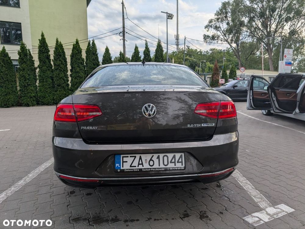 Volkswagen Passat 2.0 TDI BMT Highline DSG - 13