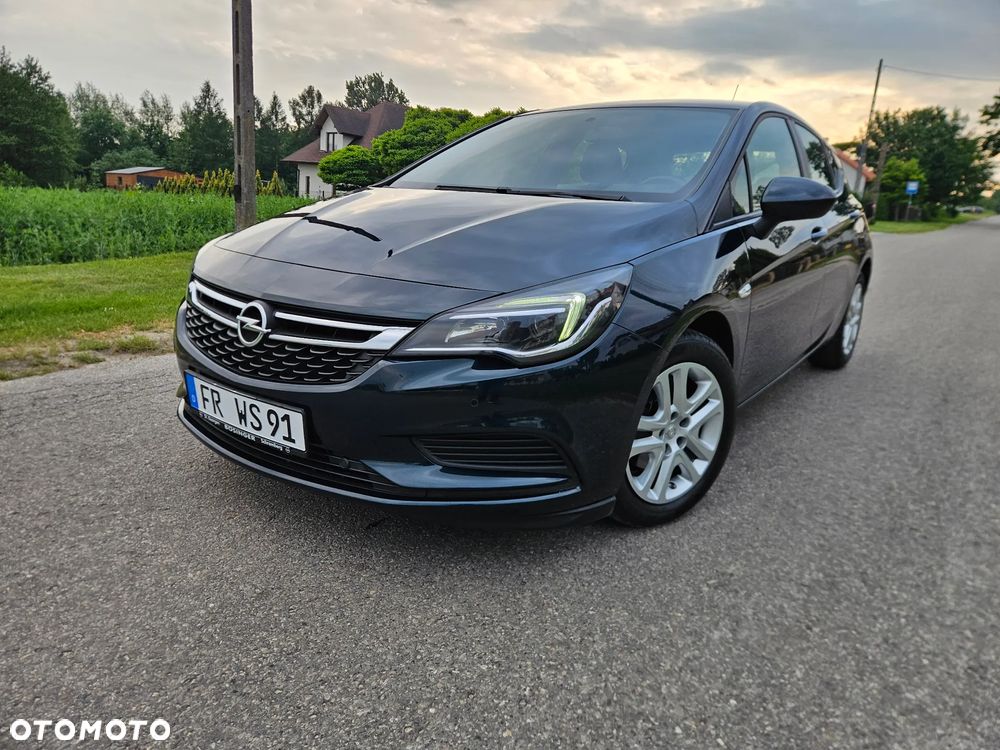 Opel Astra 1.4 Turbo Edition - 2