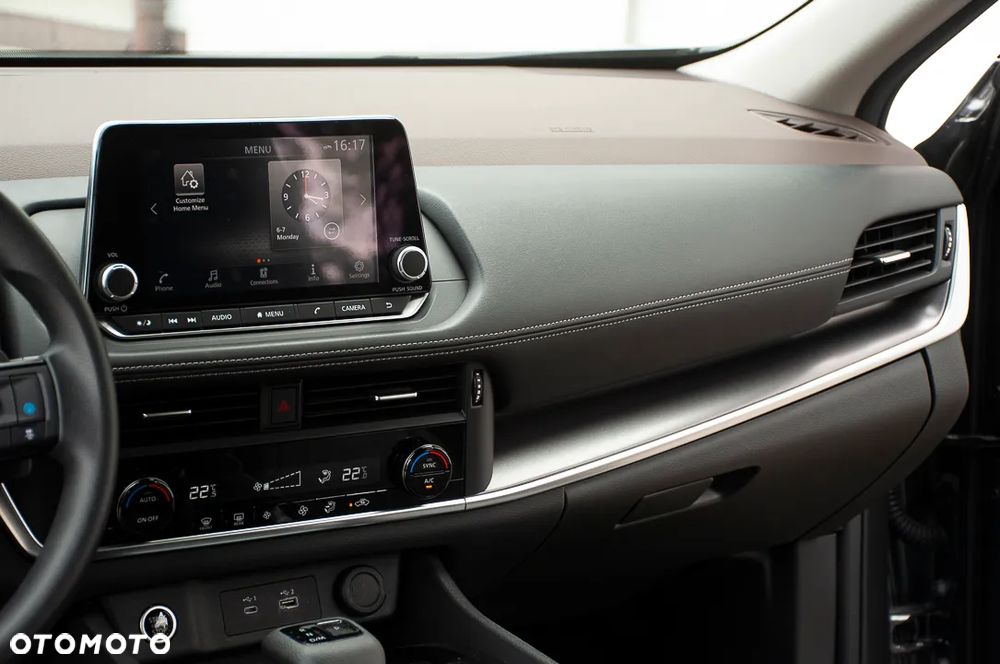 Nissan Rogue - 23