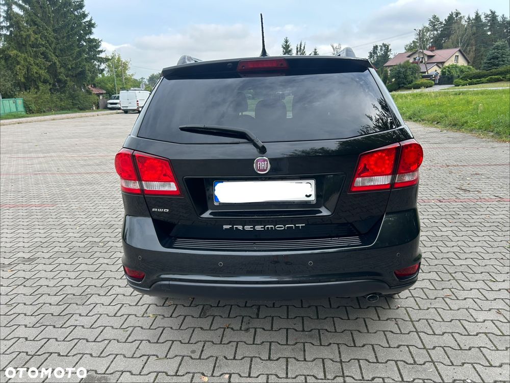 Fiat Freemont 2.0 Multijet Black Code AWD - 17