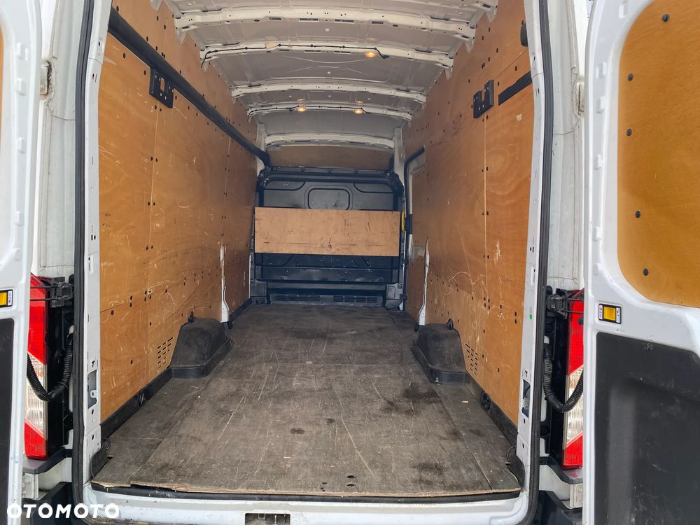 Ford TRANSIT - 12