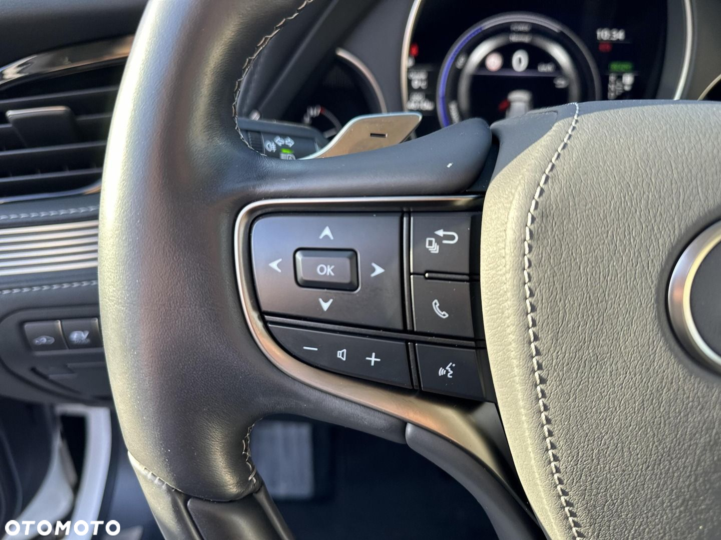 Lexus LS 500h Prestige AWD - 17