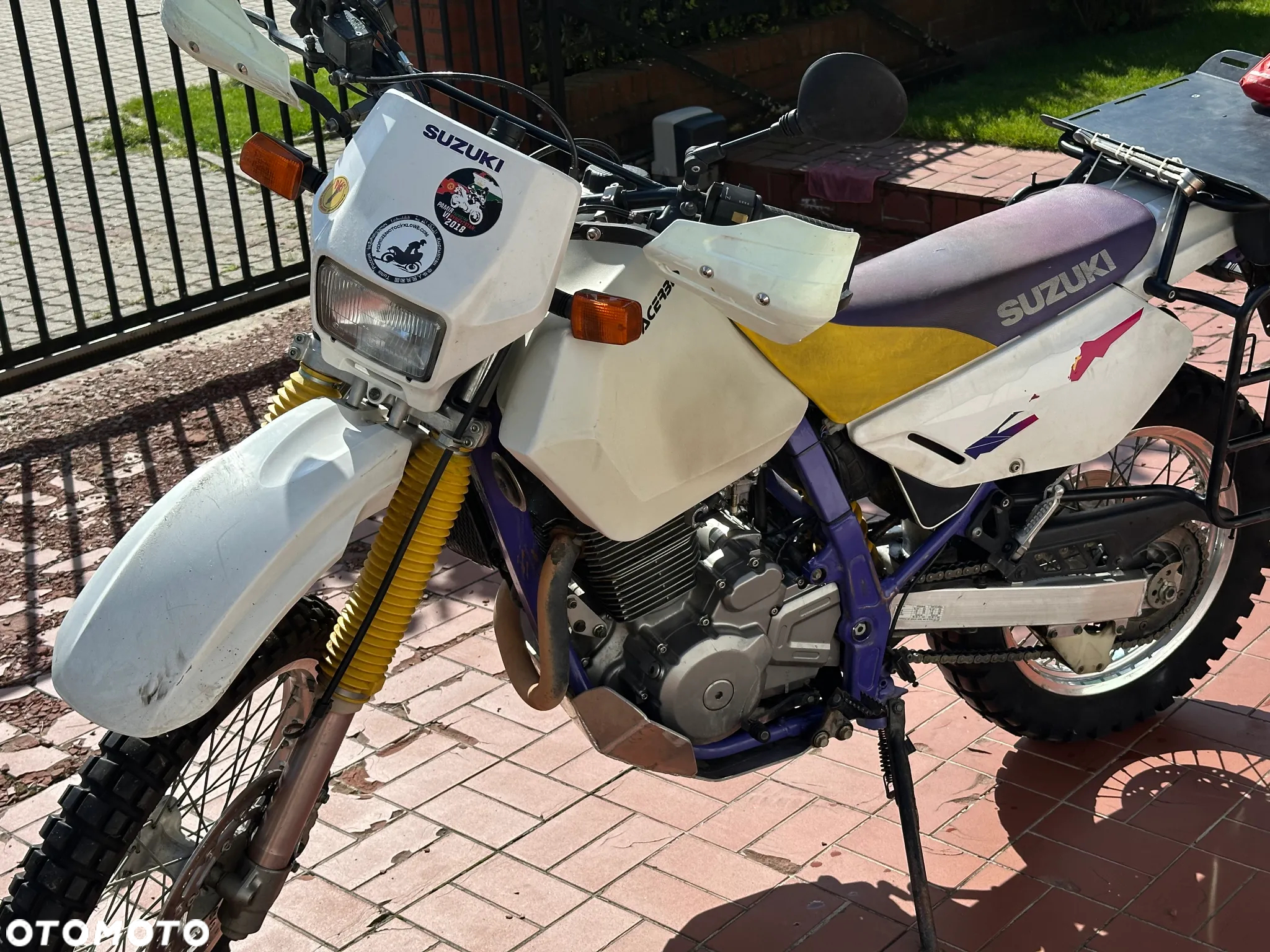 Suzuki DR - 12