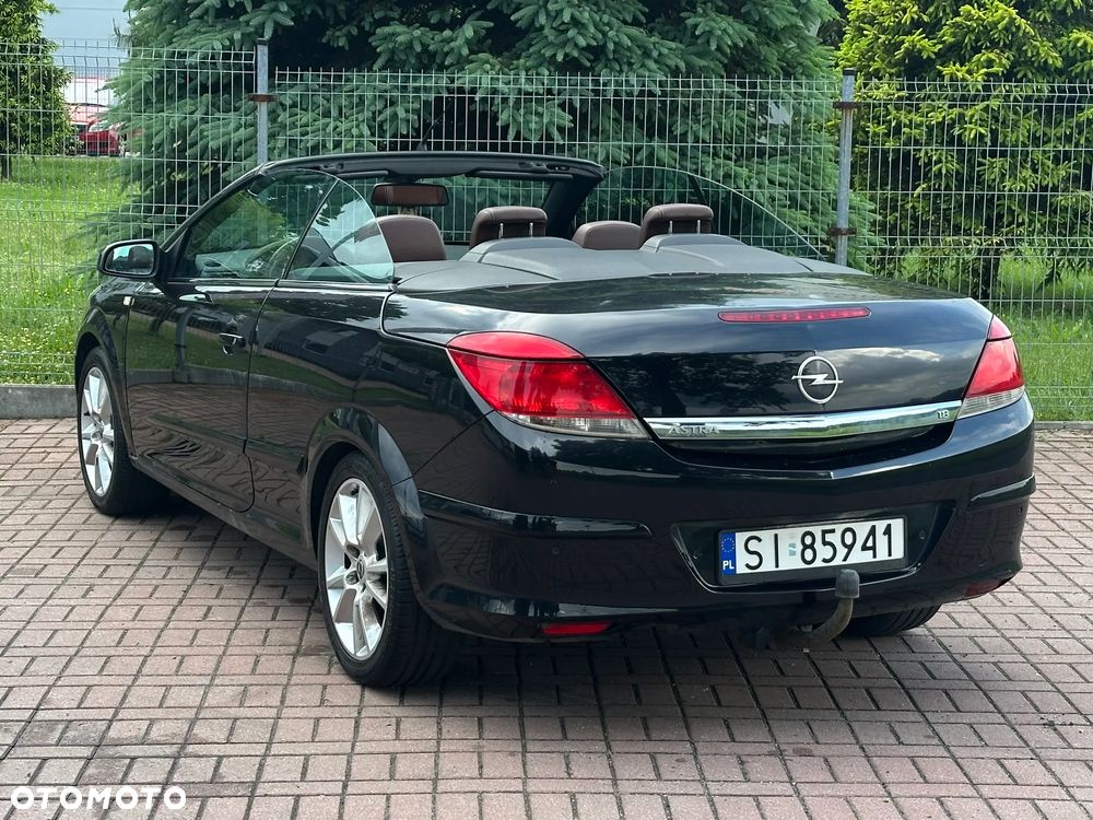Opel Astra 1.8 Cosmo - 4