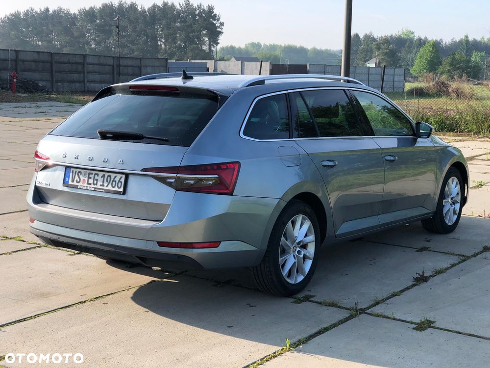 Skoda Superb 2.0 TDI DSG Style - 8