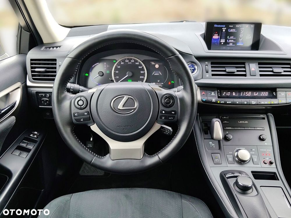 Lexus CT 200h Elegance EU6 - 17