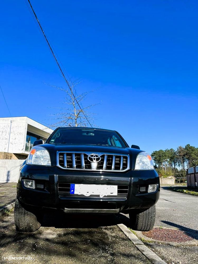 Toyota Land Cruiser Prado - 2