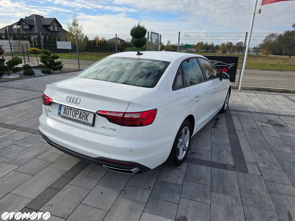 Audi A4 Limousine - 17