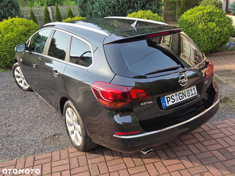 Opel Astra 2.0 CDTI DPF ecoFLEX SportsTourer Start/Stop Exklusiv - 23