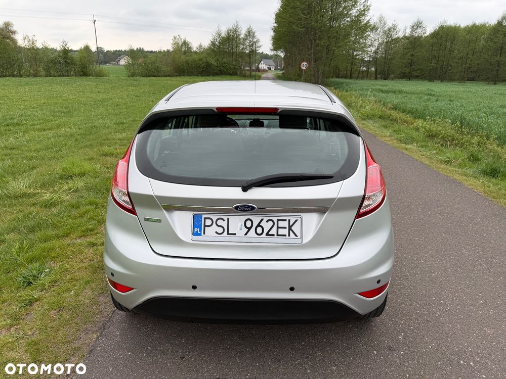 Ford Fiesta 1.0 EcoBoost Powershift Titanium - 9