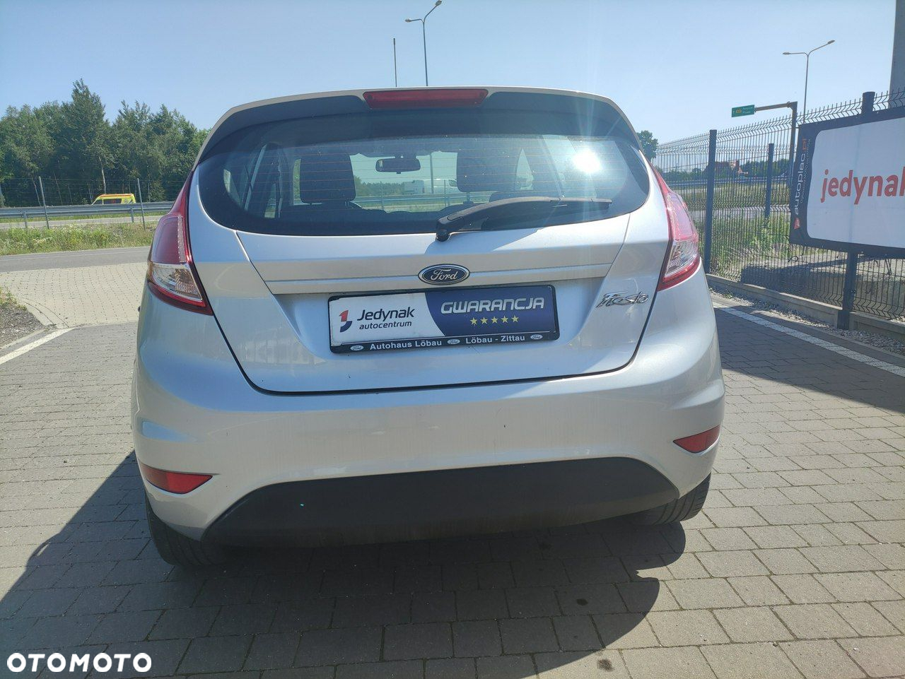 Ford Fiesta - 10