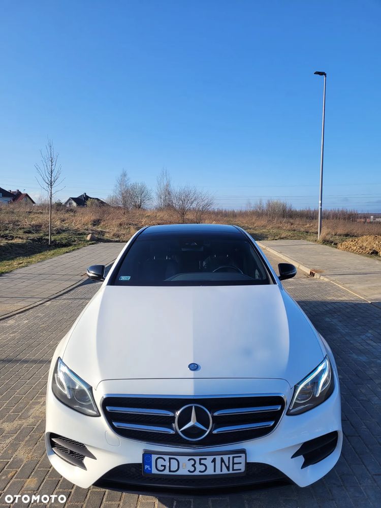 Mercedes-Benz Klasa E 220 d 4-Matic 9G-TRONIC - 6