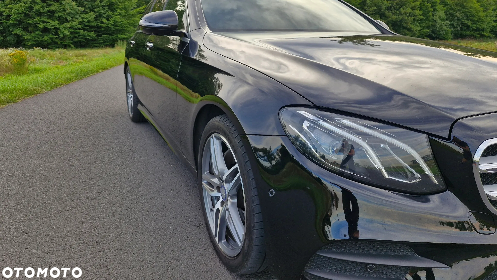Mercedes-Benz Klasa E 220 d T 9G-TRONIC AMG Line - 2