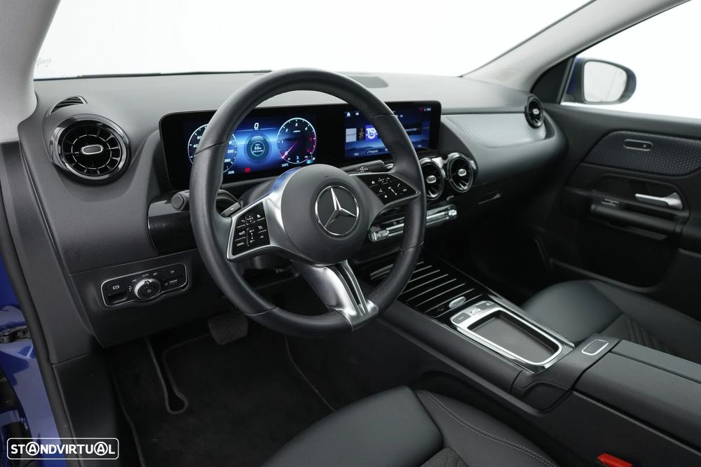 Mercedes-Benz GLA 180 d Progressive - 26