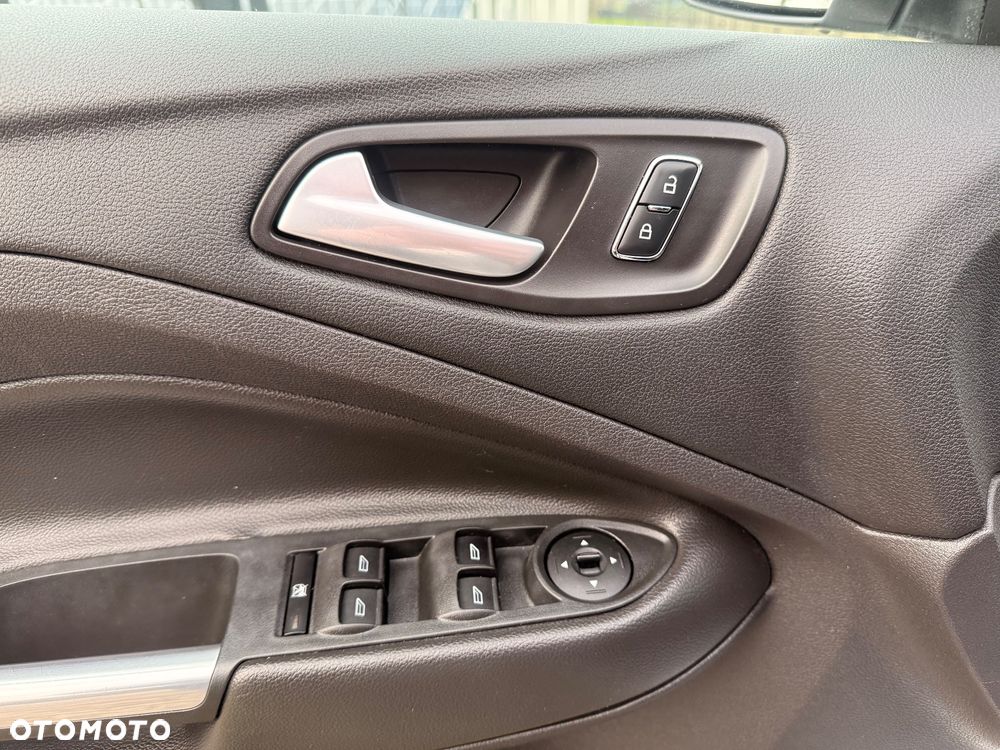 Ford Escape 1.6 EcoBoost AWD SE - 19