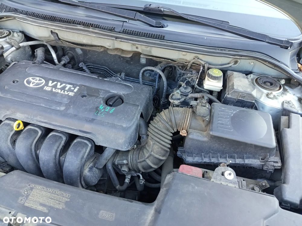 Toyota Avensis 1.8 VVT-i Luna - 21