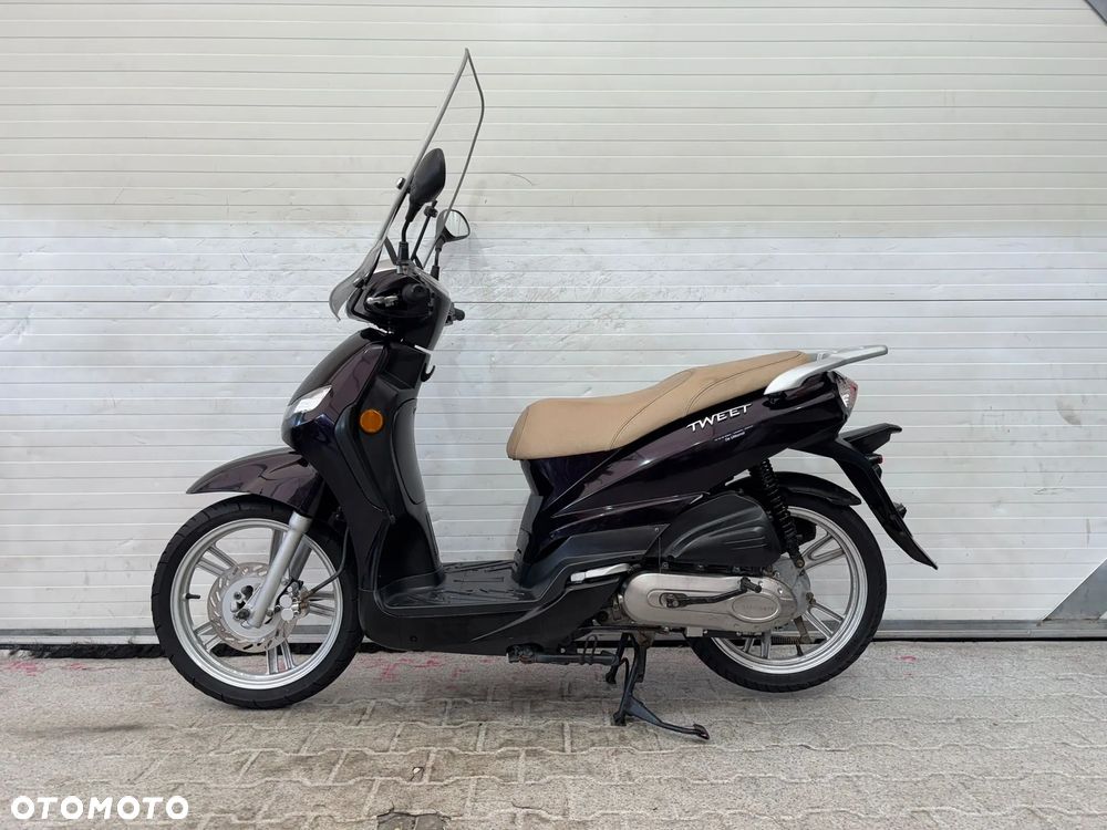 Peugeot Tweet - 3