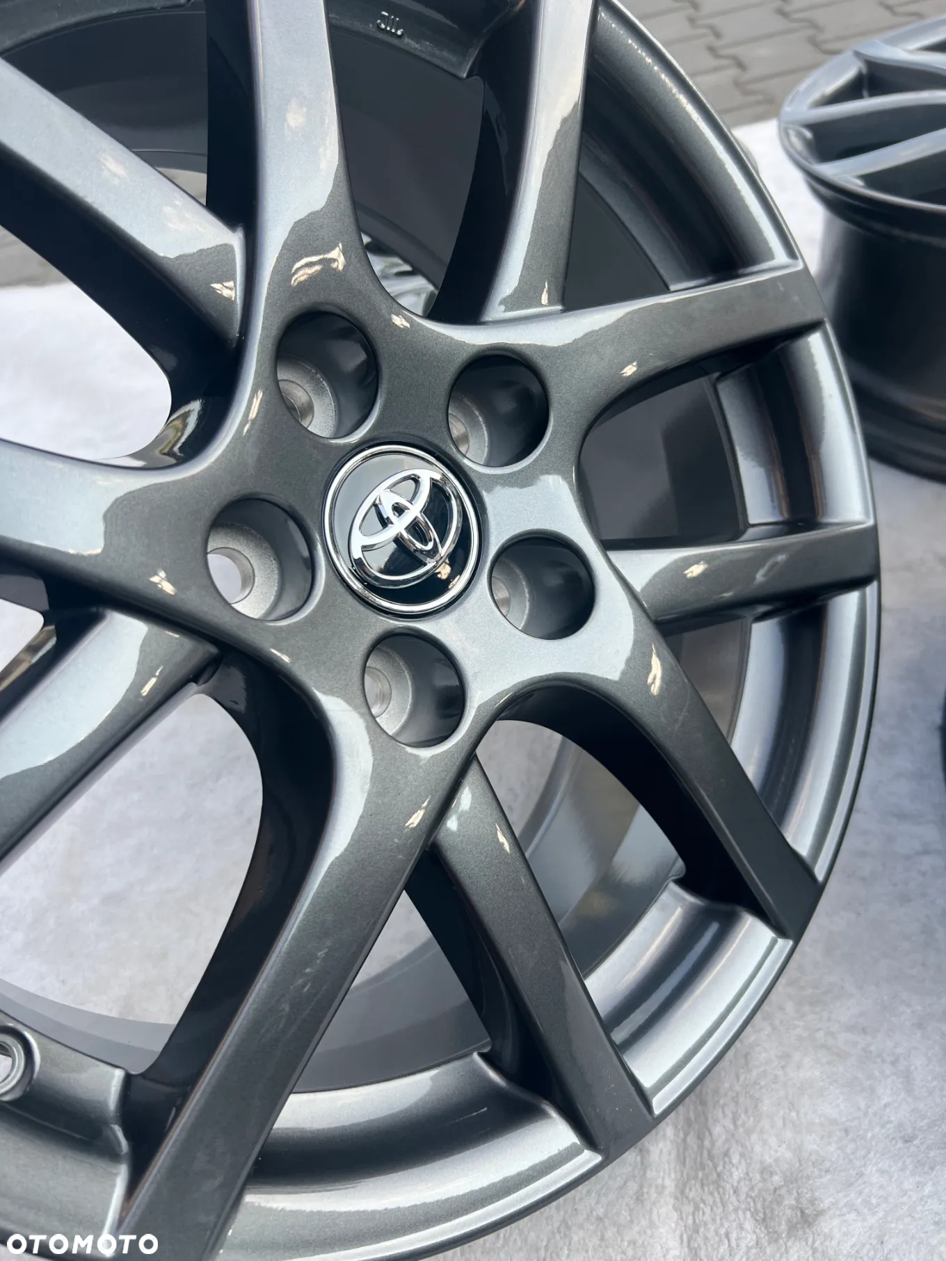 Nowe Felgi Toyta Corolla Avensis, Yaris Cross 17'' 5x114.3 - 8