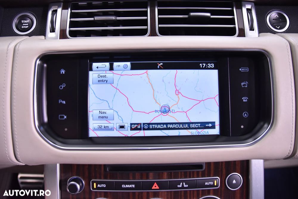 Land Rover Range Rover 3.0L TDV6 Autobiography - 21