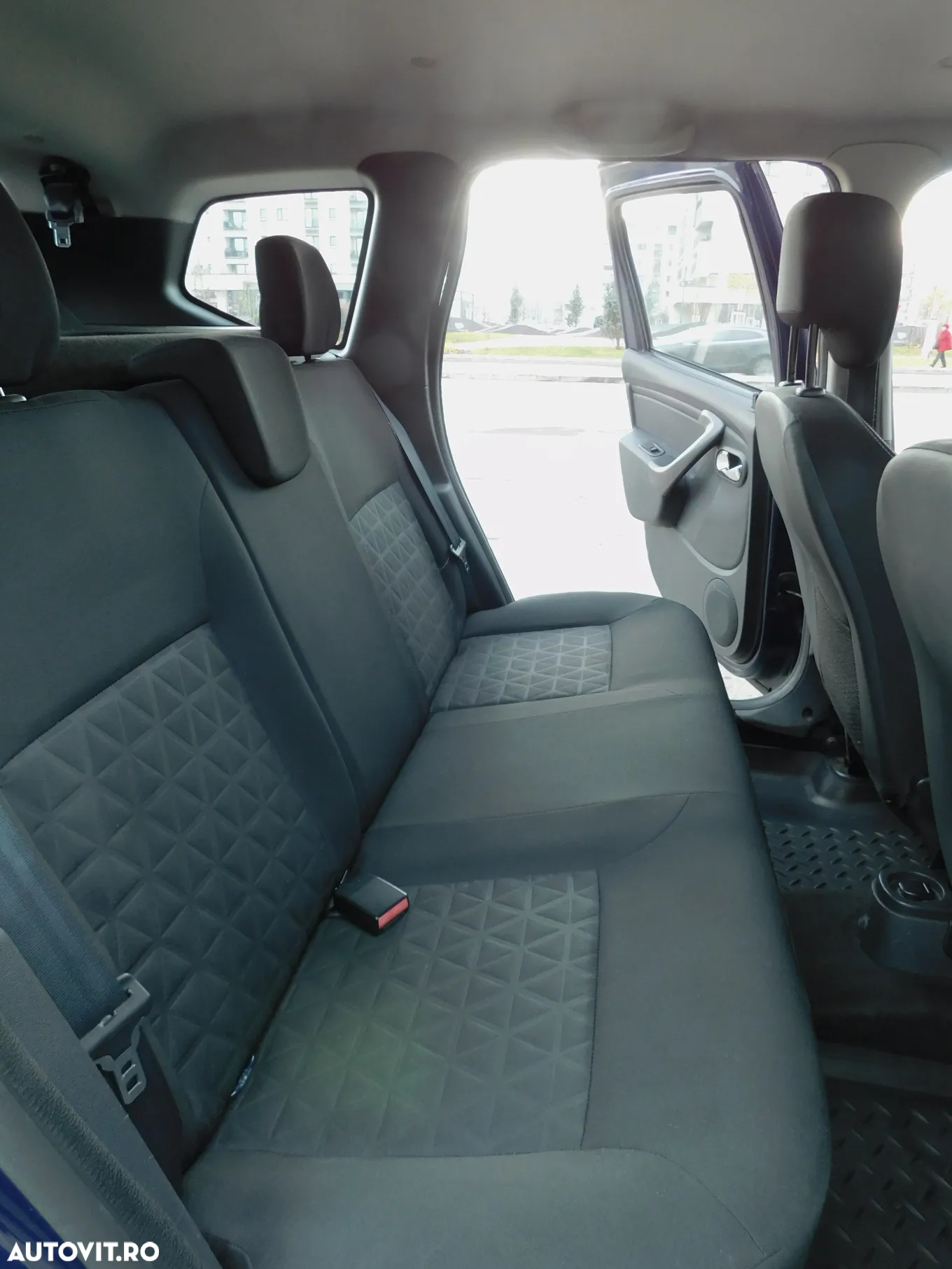 Dacia Duster 1.5 dCi 4x4 Laureate - 21