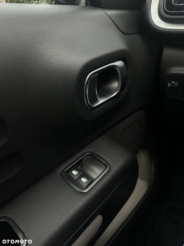 Citroën C3 1.2 PureTech Feel - 13