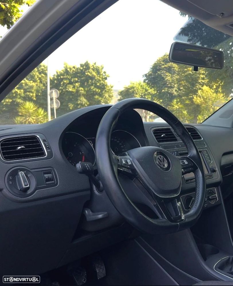VW Polo 1.4 TDi Lounge - 7