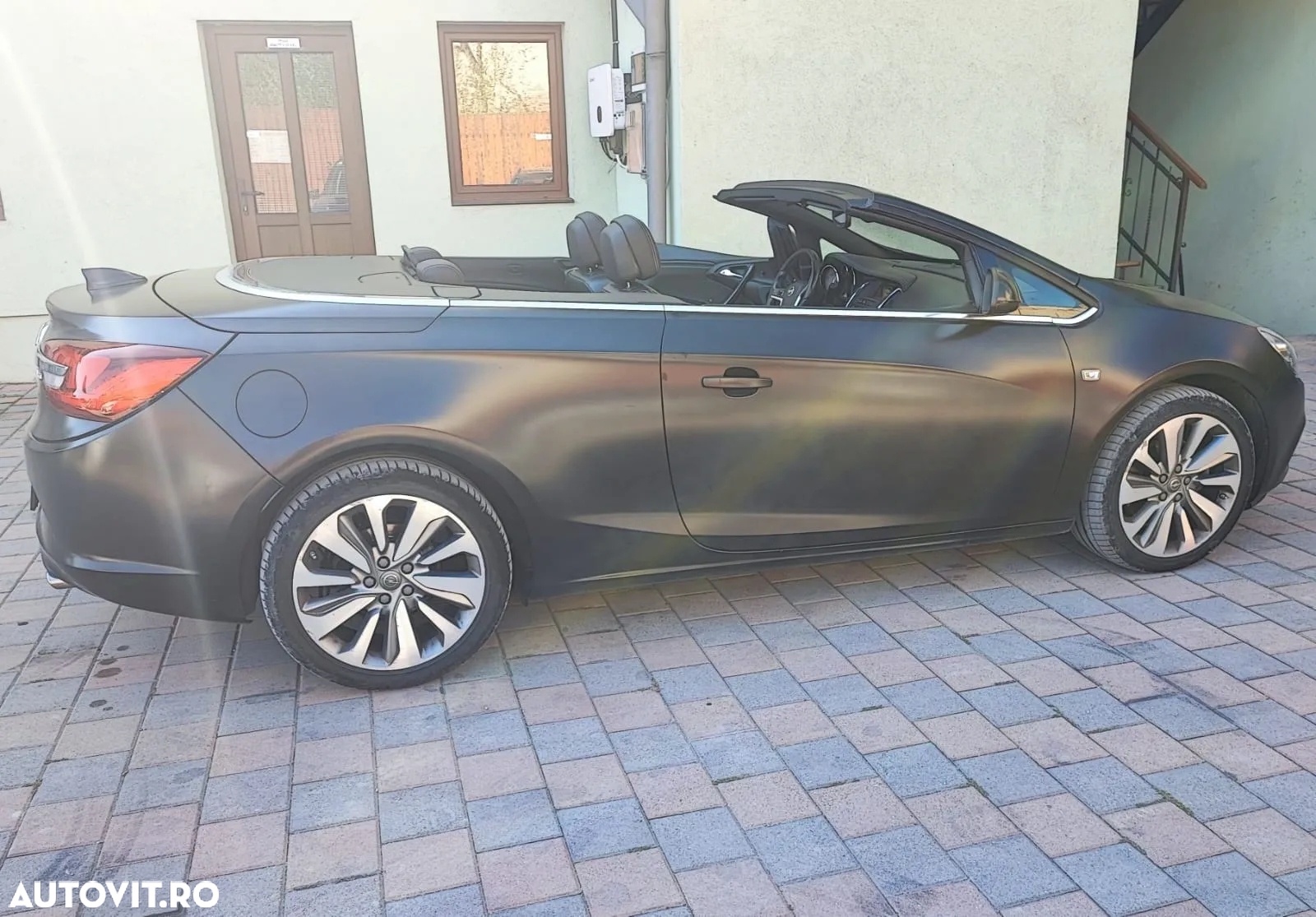 Opel Cascada 1.6 Turbo ECOTEC Start/Stop Cabriolet - 8