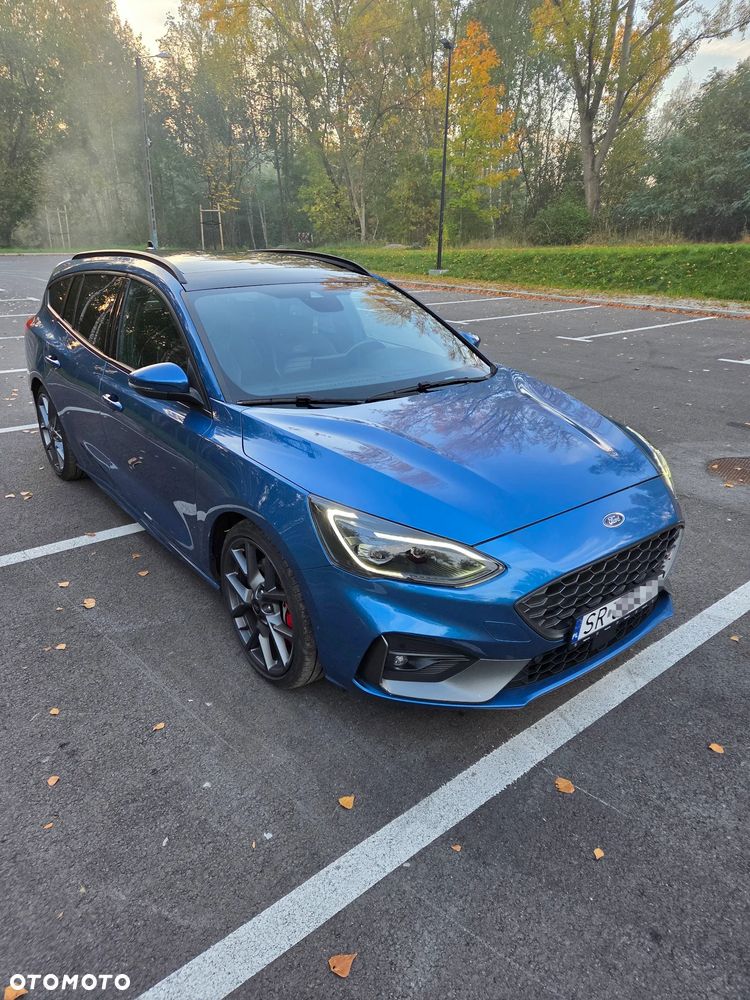 Ford Focus - 1