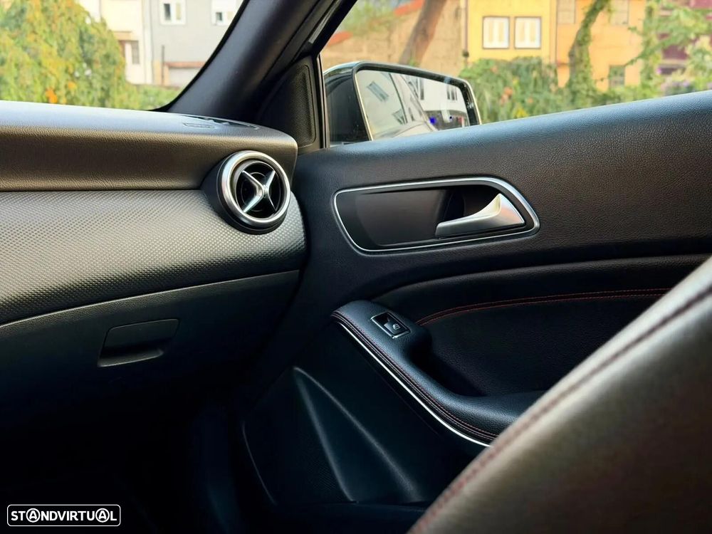 Mercedes-Benz A 180 - 19