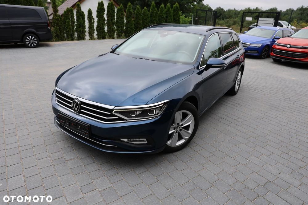 Volkswagen Passat 2.0 TDI SCR DSG 4Motion Elegance - 2