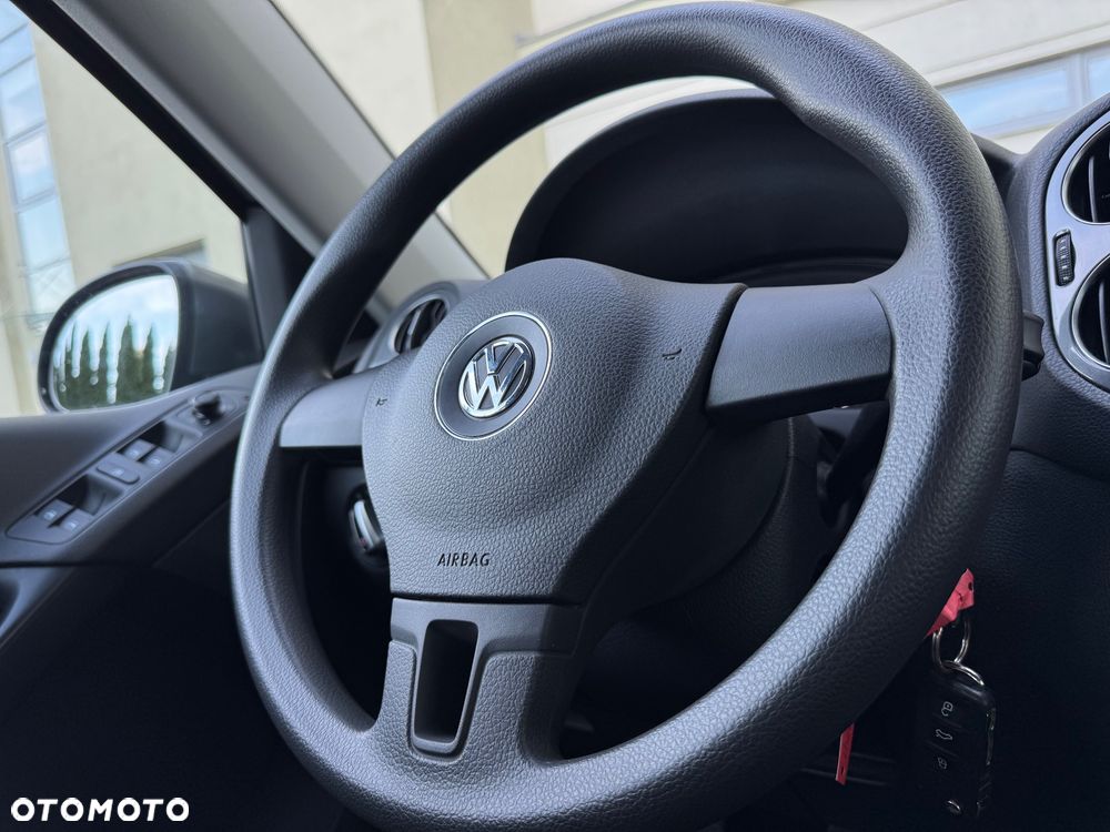 Volkswagen Tiguan - 37