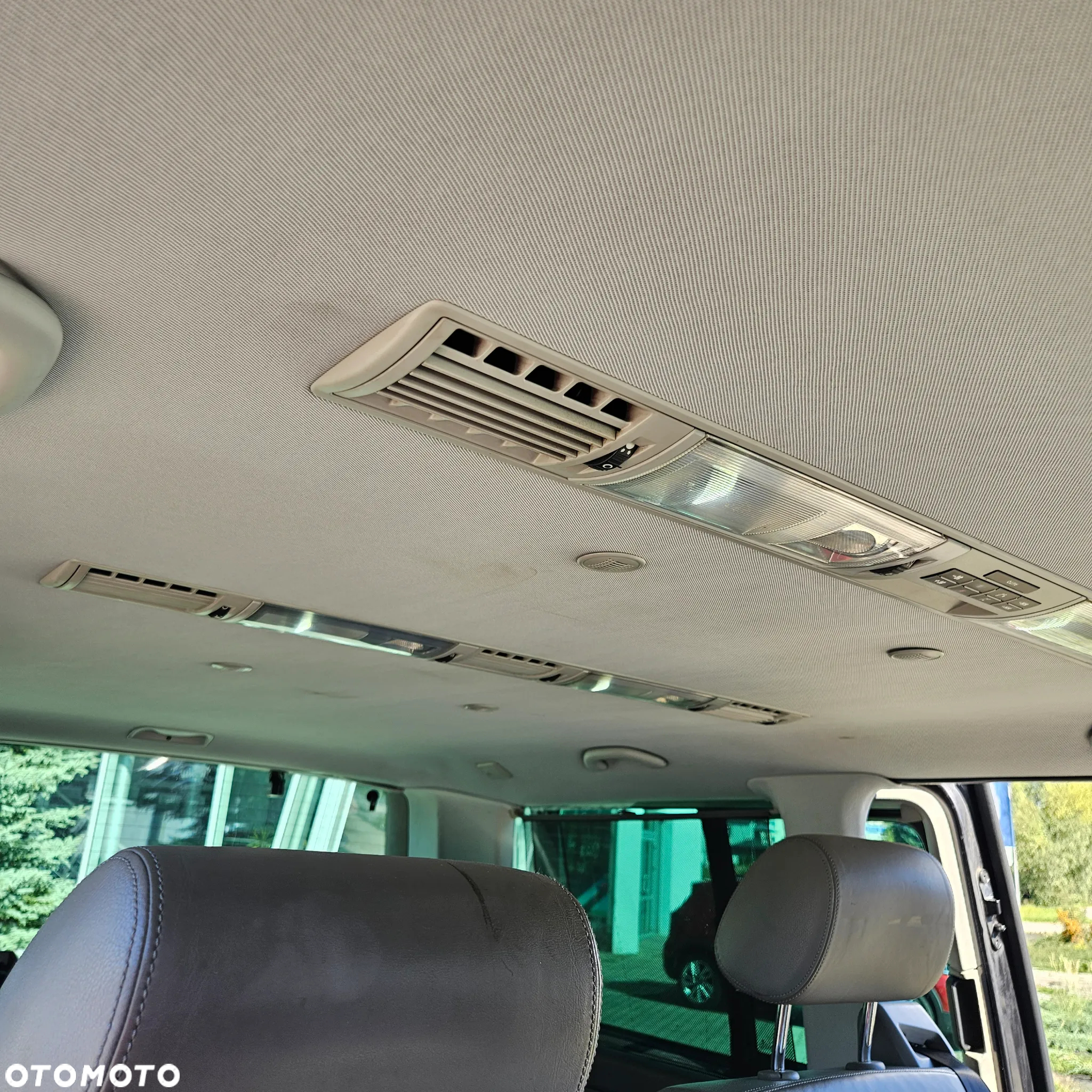 Volkswagen Multivan TDI L1 Highline - 10