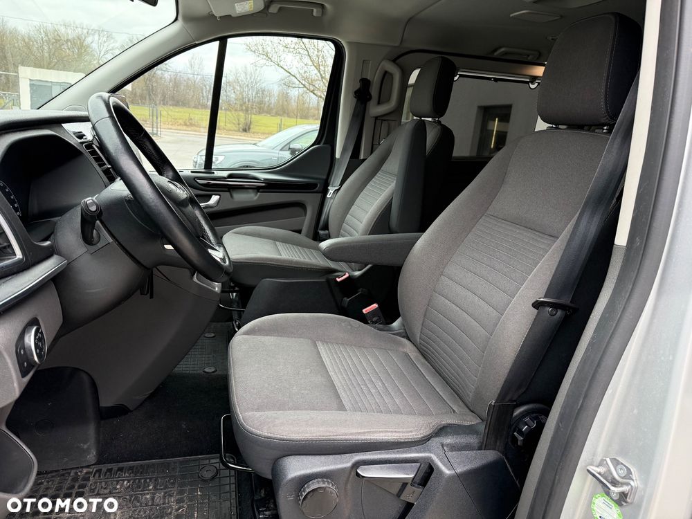 Ford Tourneo Custom 2.0 TDCi L2 Titanium SelectShift - 16
