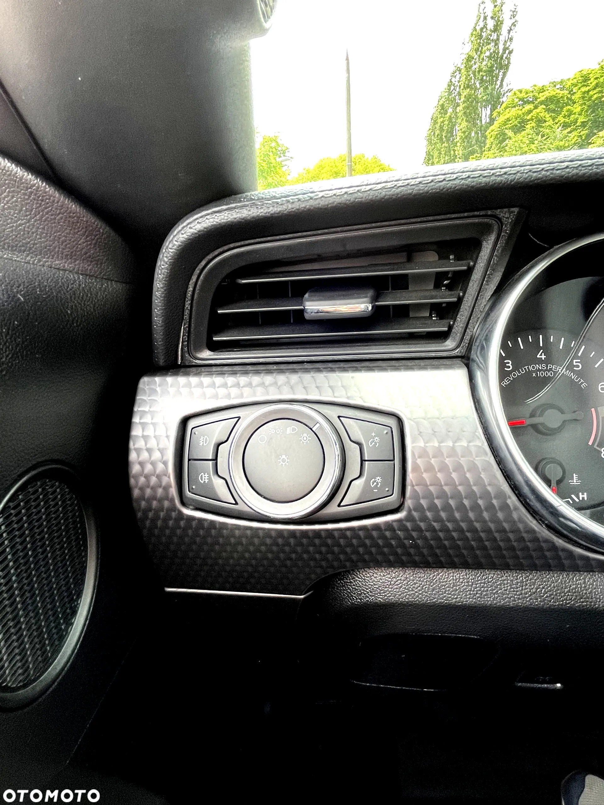 Ford Mustang 2.3 Eco Boost - 30