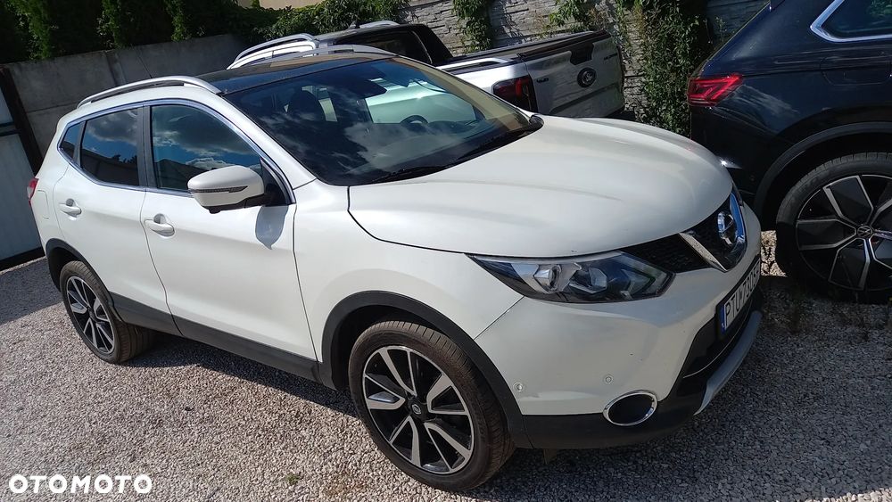 Nissan Qashqai 1.6 DCi Tekna+ - 1