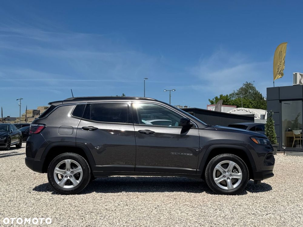 Jeep Compass - 4