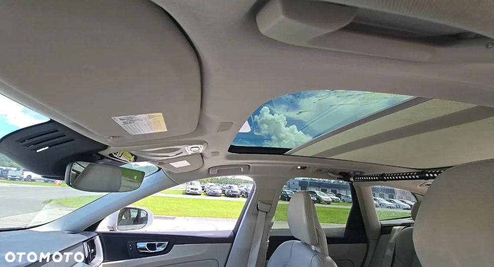 Volvo XC 60 - 33