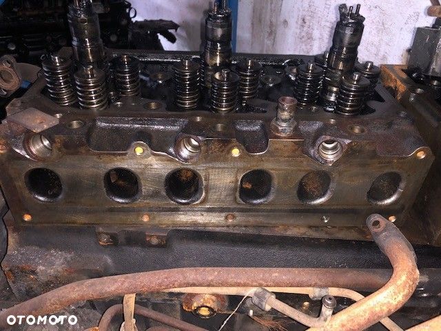 Valtra s232 s274- s394 głowica silnika Massey Ferguson 8650-8690 Sisu 84 - 3