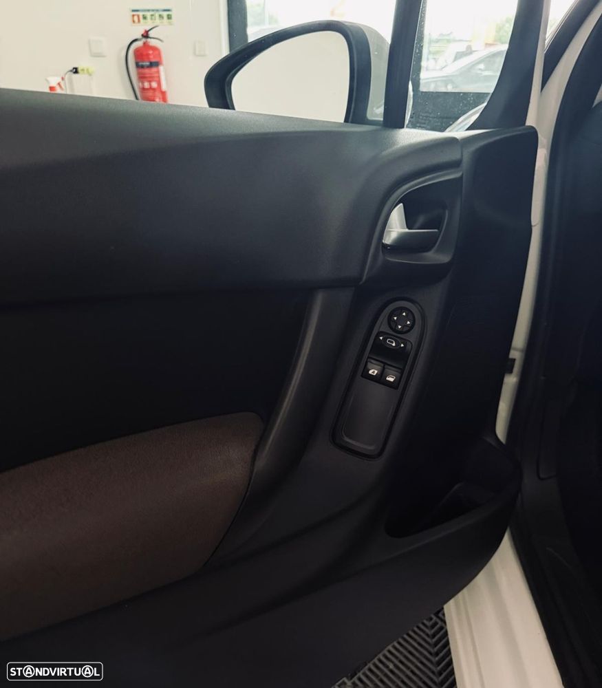 Citroën C3 e-HDi EGS Tendance - 6