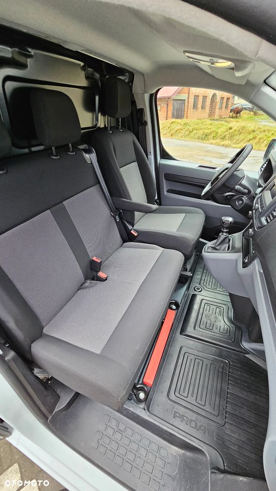 Toyota ProAce Kombi D-4D Compact 2,6t - 8