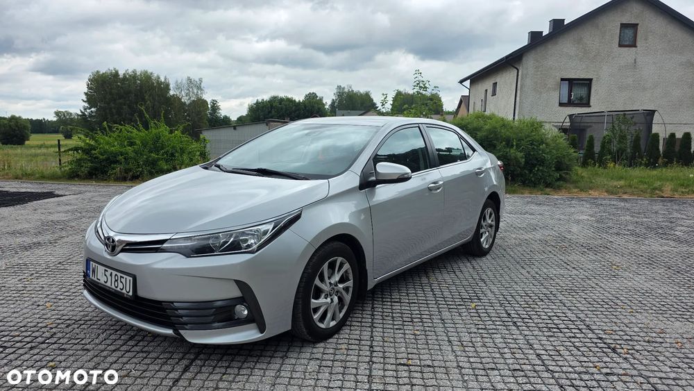 Toyota Corolla 1.6 Classic Plus - 1