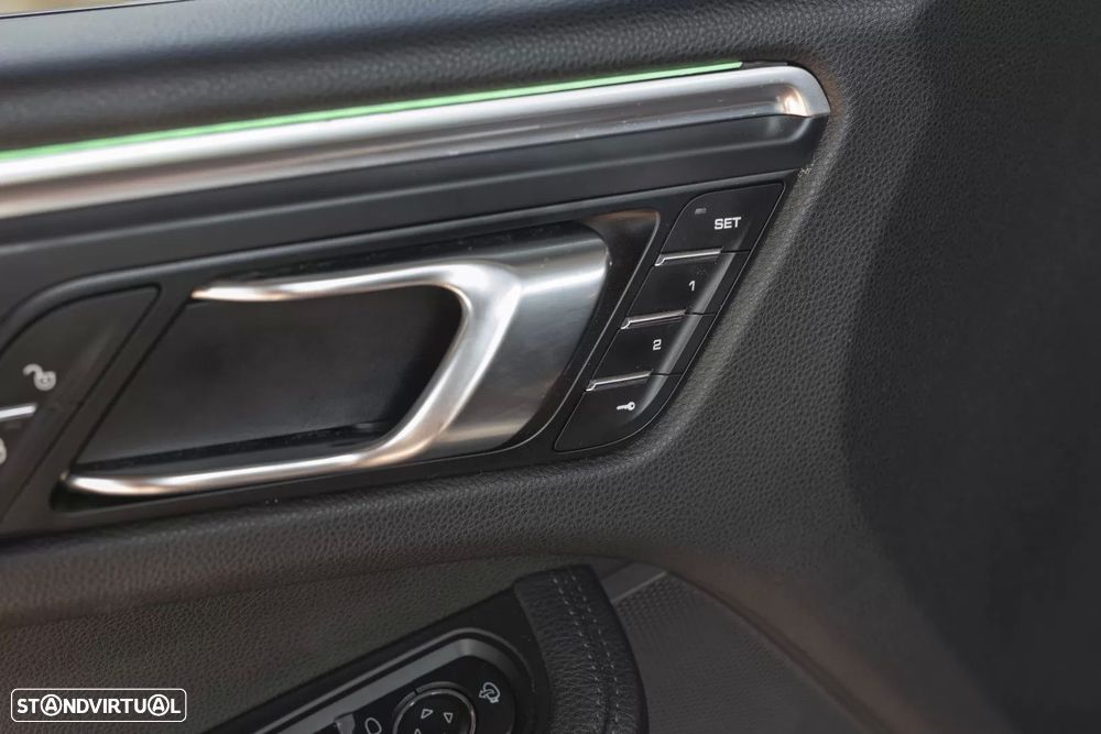 Porsche Macan PDK - 18