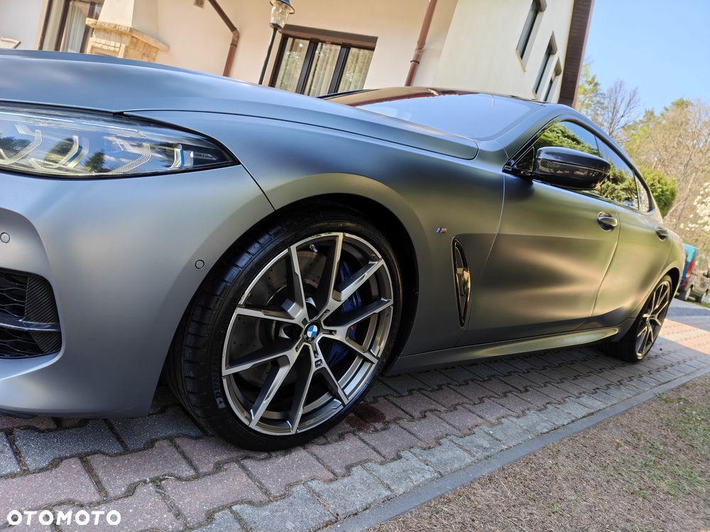 BMW Seria 8 - 30