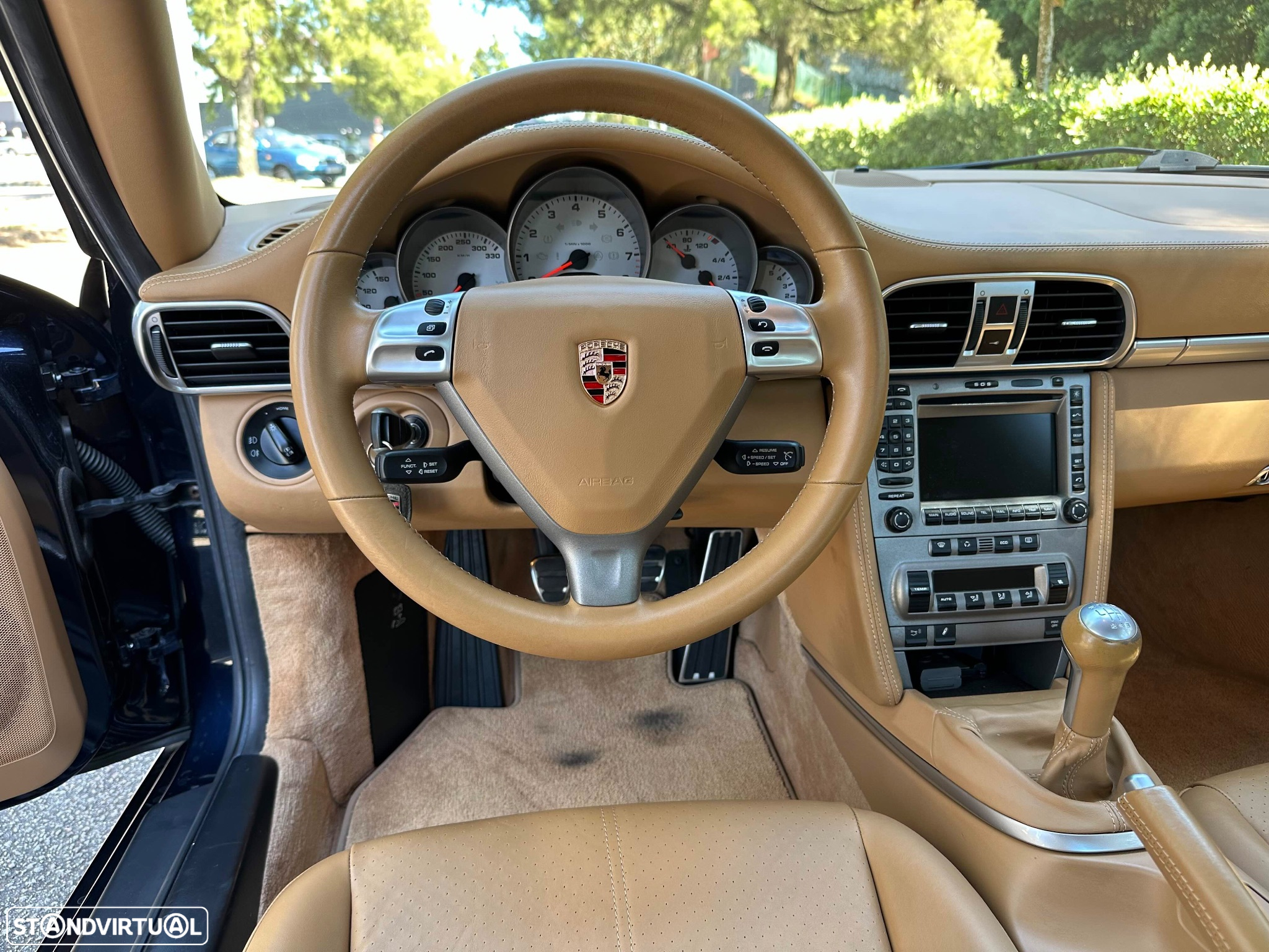 Porsche 911 (997) Carrera S - 18