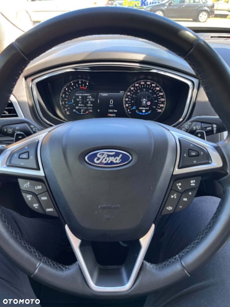 Ford Mondeo 2.0 TDCi Titanium PowerShift - 10